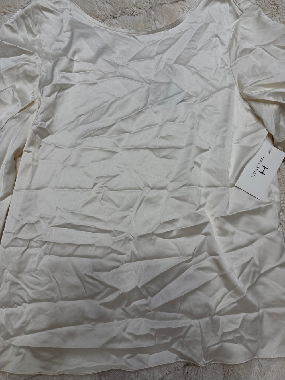 Halston Ivory tulip sleeve back detail top NWT
